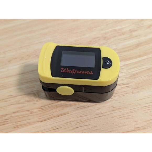 NEW Walgreens Pulse Oximeter Measures Oxygen & Pulse Easy to Read Display - Picture 3 of 6